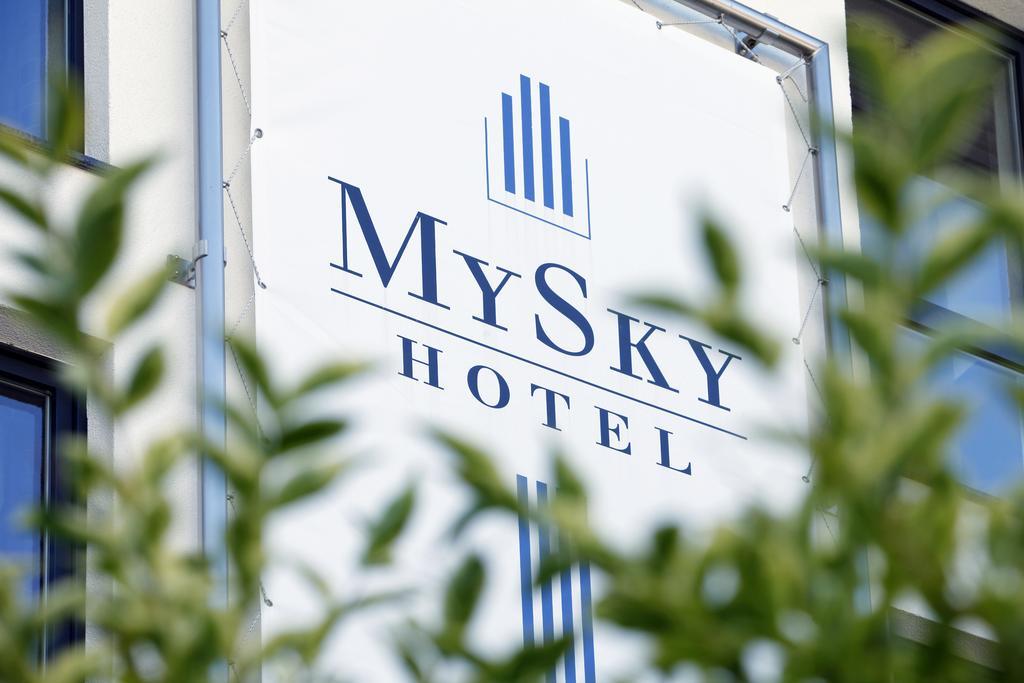 Mysky Hotel Pulheim Exterior foto